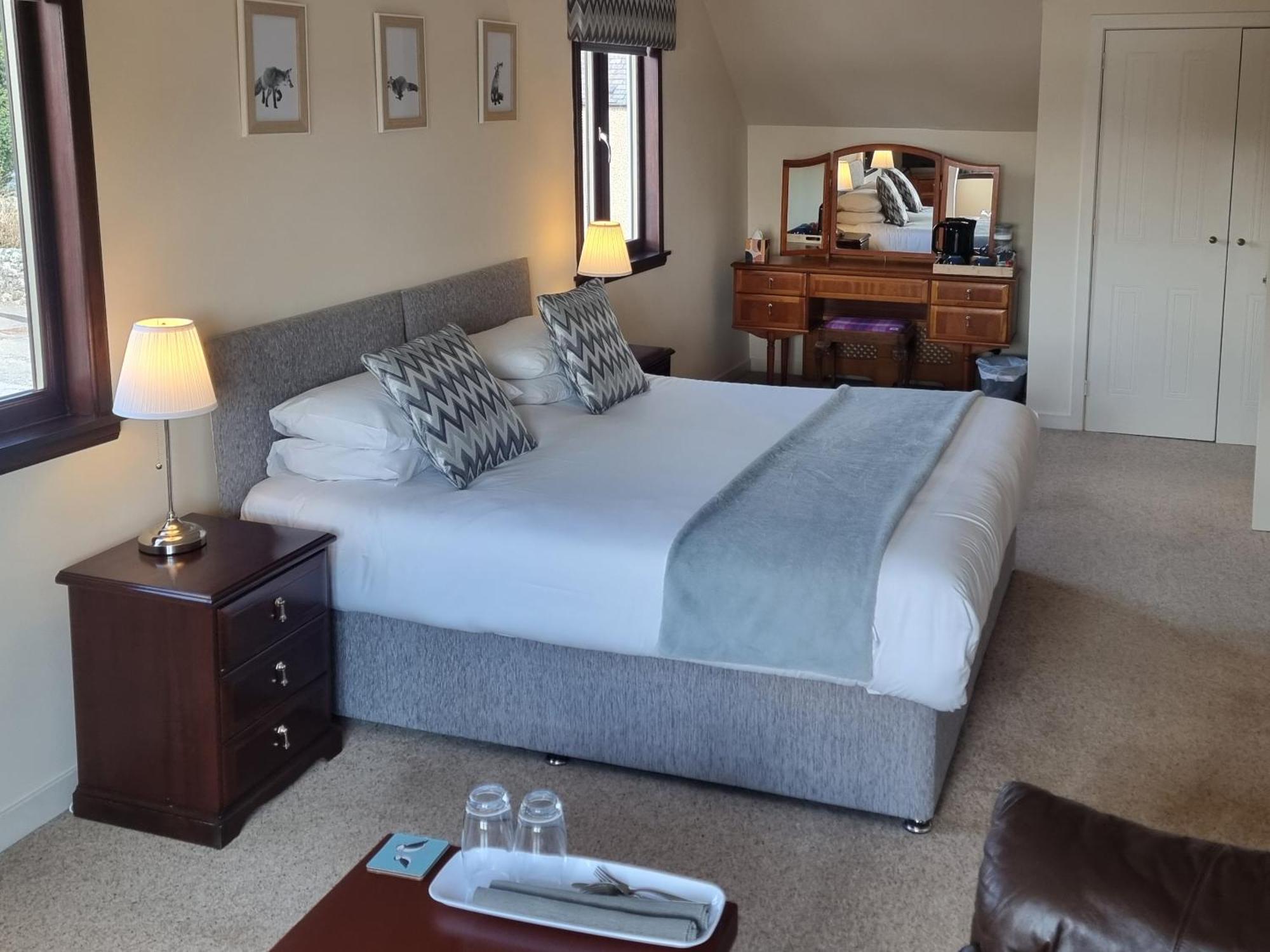 Loch View, Lairg Hotel Phòng bức ảnh